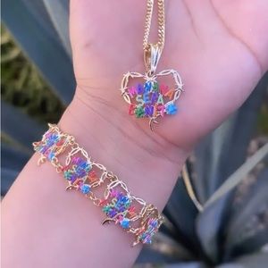 Plated Gold “Bichota” Necklace and Bracelet,, colorful rhinestones 💕❤️